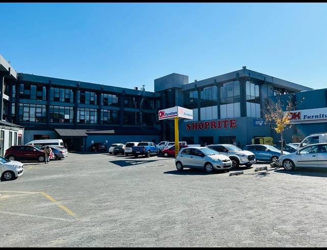 84M² RETAIL RENTED IN HALFWAY HOUSE